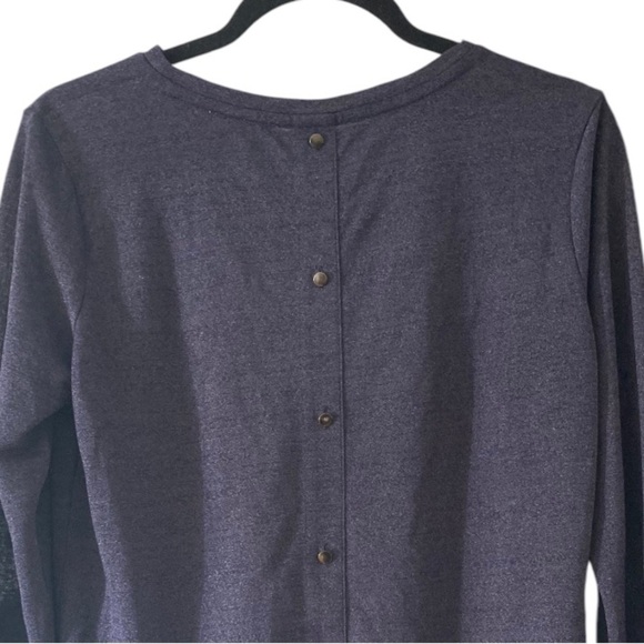 Reiss Milly Long sleeve Faux Button back Top in Blue - Picture 8 of 10